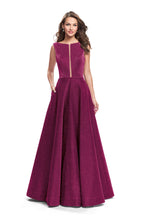 Load image into Gallery viewer, La Femme Prom Dress Style 25895