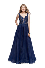 Load image into Gallery viewer, La Femme Prom Dress Style 25970