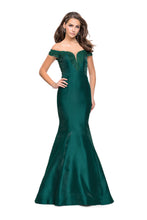 Load image into Gallery viewer, La Femme Prom Dress Style 26001
