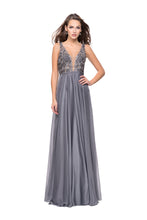 Load image into Gallery viewer, La Femme Gigi Prom Dress Style 26061