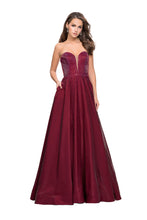 Load image into Gallery viewer, La Femme Prom Dress Style 26104