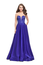 Load image into Gallery viewer, La Femme Prom Dress Style 26104