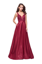 Load image into Gallery viewer, La Femme Prom Dress Style 26203