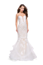 Load image into Gallery viewer, La Femme Gigi Prom Dress Style 26219