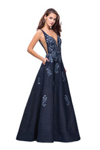 Load image into Gallery viewer, La Femme Prom Dress Style 26265