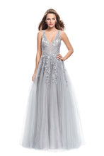 Load image into Gallery viewer, La Femme Gigi Prom Dress Style 26353