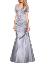 Load image into Gallery viewer, La Femme Mother Of The Bride Style 26947