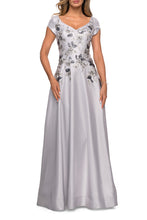 Load image into Gallery viewer, La Femme Mother of the Bride Style 28105