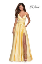 Load image into Gallery viewer, La Femme Prom Style 28385