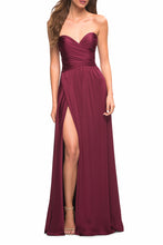 Load image into Gallery viewer, La Femme Prom Dress 30700