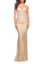 Load image into Gallery viewer, La Femme Prom Dress 30720